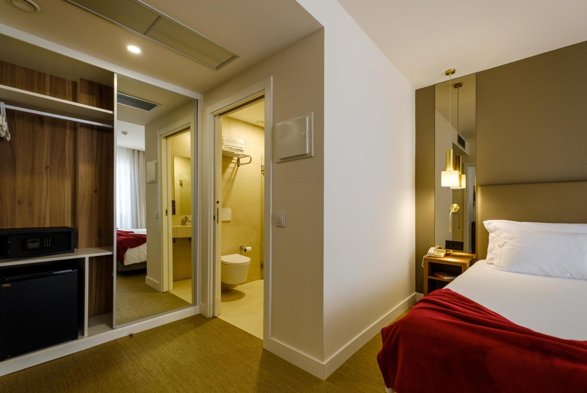 פאטימה Hotel Regina מראה חיצוני תמונה